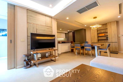 Condos for rent Sathon Nuea Road : 3-BR Condo at The River Condominium near BTS Saphan Taksin (ID 2377631)