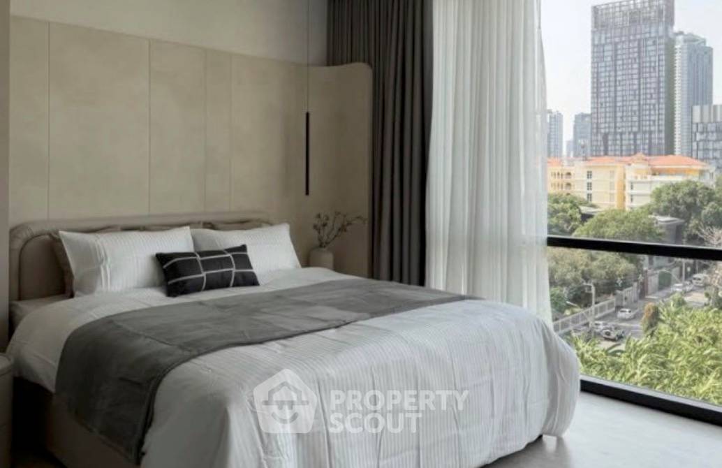 รูป คอนโด 2-ห้องนอน ที่ เดอะ รูม สุขุมวิท 38 ใกล้ BTS เอกมัย (ID 2788316) - รูปที่ 2/9