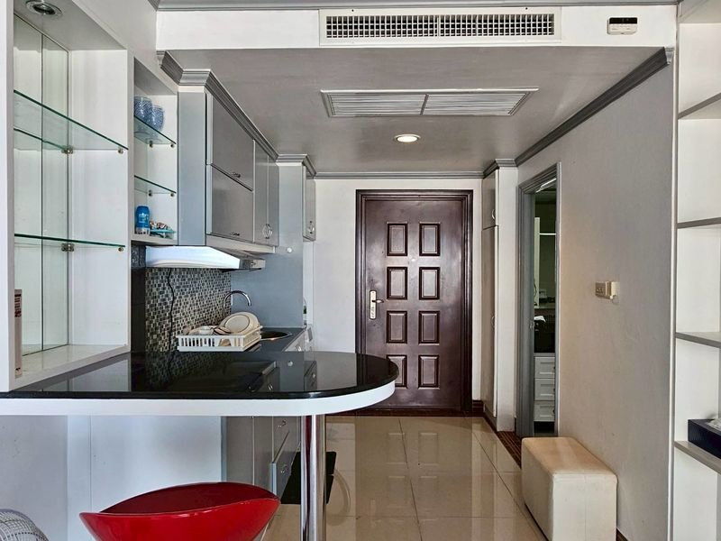 รูป วิวทะเล 8 คอนโดติดหาดจอมเทียน ระเบียงกว้าง วิวทะเล สตูดิโอขนาดใหญ่ ขายต่ำกว่าราคาตลาด - รูปที่ 7/16