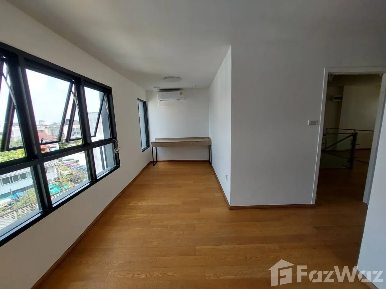 รูป ขาย บ้านเดี่ยว 4 ห้องนอน ใน พระโขนงเหนือ, กรุงเทพมหานคร 6169845 - รูปที่ 16/16