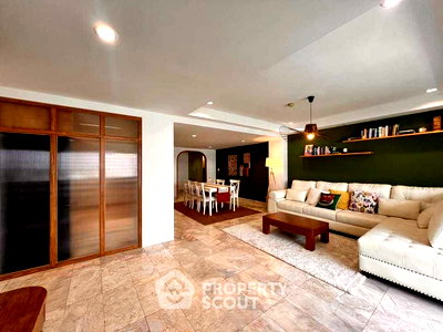 Condos for rent BTS Asok : 3-BR Condo at Ruamjai Heights Condominium near ARL Makkasan (ID 2786461)