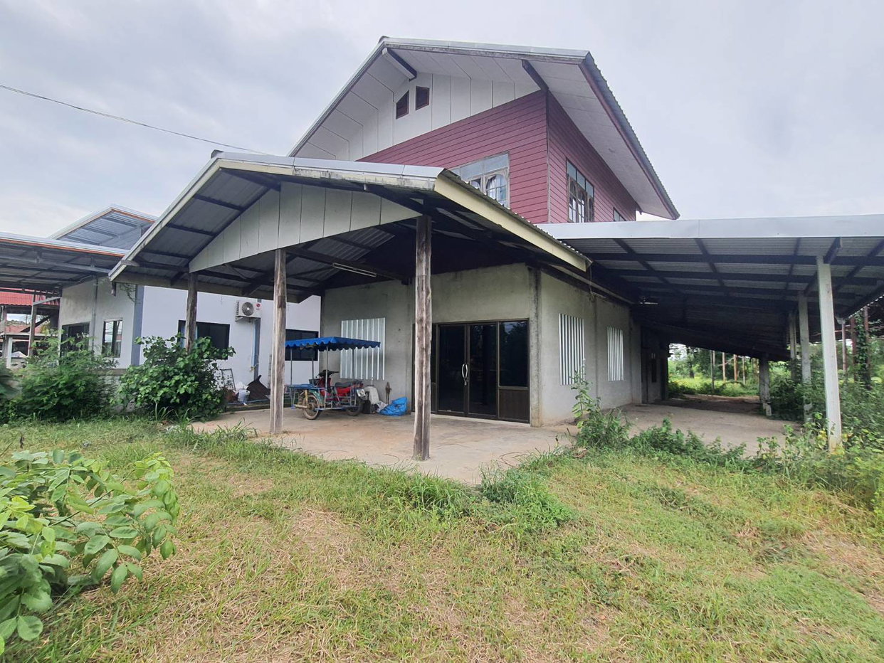 รูป ที่ดินพร้อมสิ่งปลูกสร้าง 2128 ตร.วา อำเภอเขื่องใน อุบลราชธานี 4.3M - รูปที่ 2/4