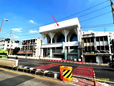 อาคารที่ทำการสาขา 365 ตร.วา อาคารปิดทำการ สาขาบางซื่อ เขตบางซื่อ กรุงเทพมหานคร 150M