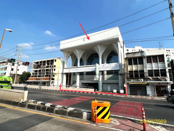 รูป อาคารที่ทำการสาขา 365 ตร.วา อาคารปิดทำการ สาขาบางซื่อ เขตบางซื่อ กรุงเทพมหานคร 150M - รูปที่ 1/14