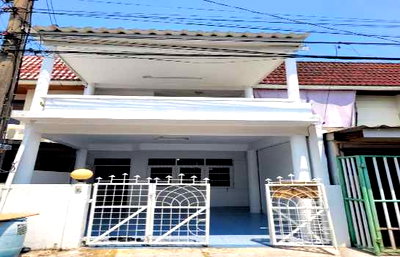 ทาวน์โฮม วิทยาลัยเทคโนโลยีไทยบริหารธุรกิจ : ขาย ทาวน์เฮ้าส์ ​หมู่บ้านบัวบาน​ 18.4 ตรว​ 100 ตรม 2 นอน​ 2​ น้ำ​ 2 ชั้น​ 2 ที่จอดรถ