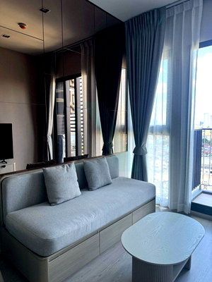 Condos for rent Shrewsbury International School : 📌 For Rent Condo REFERENCE SATHORN - WONGWIANYAI Building 1, Floor 15,1 bed room, Room size 32 sqm