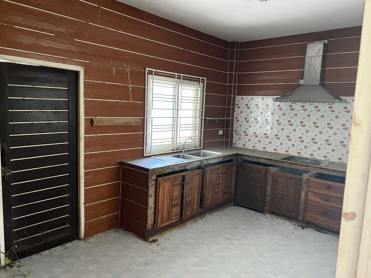 picture LAND 57.1 Sq.w. Khlong Thom Krabi for 1.2M - 11/13