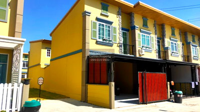 Townhouses for sale Samut Prakarn : For Sale Townhouse/Townhome  , Golden Town 2 Srinakarin - Sukhumvit , Bang Mueang , Mueang Samut Prakan , Samut Prakarn , CX-150528 ✅ Live chat with us ADD LINE @connexproperty ✅