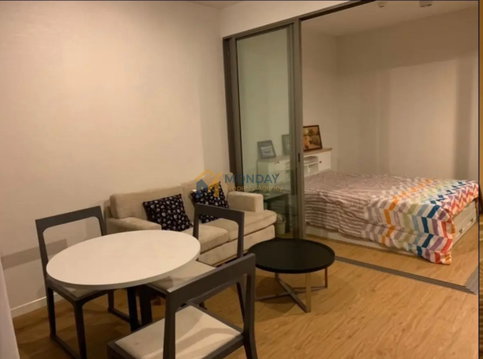 🔥 Available Now! Ready to Move In! Washing Machine Included. Siamese Surawong. Book Now Before It's Gone! 🔥 MD-26125517