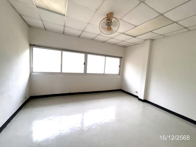 picture OFFICE 58 Sq.w. Chaiburi Surat Thani for 8.9M - 12/44