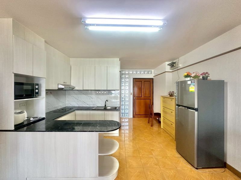 picture Condo for rent, Eastern Tower Sriracha, city center, convenient transportation. - 7/16