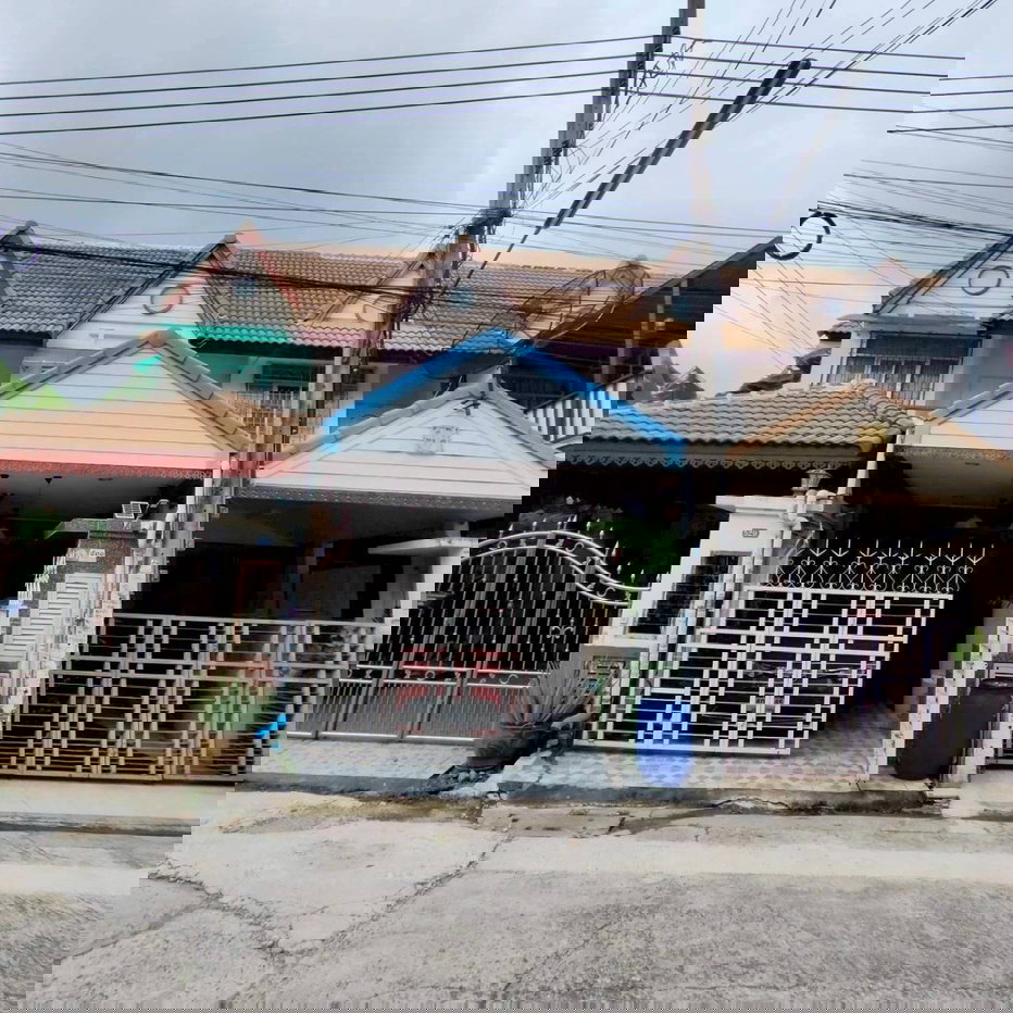 รูป ขายทาวน์โฮม 2 ชั้น 2 ห้องนอน 2 ห้องน้ำ พื้นที่ใช้สอย 115 ตร.ม. - รูปที่ 1/16