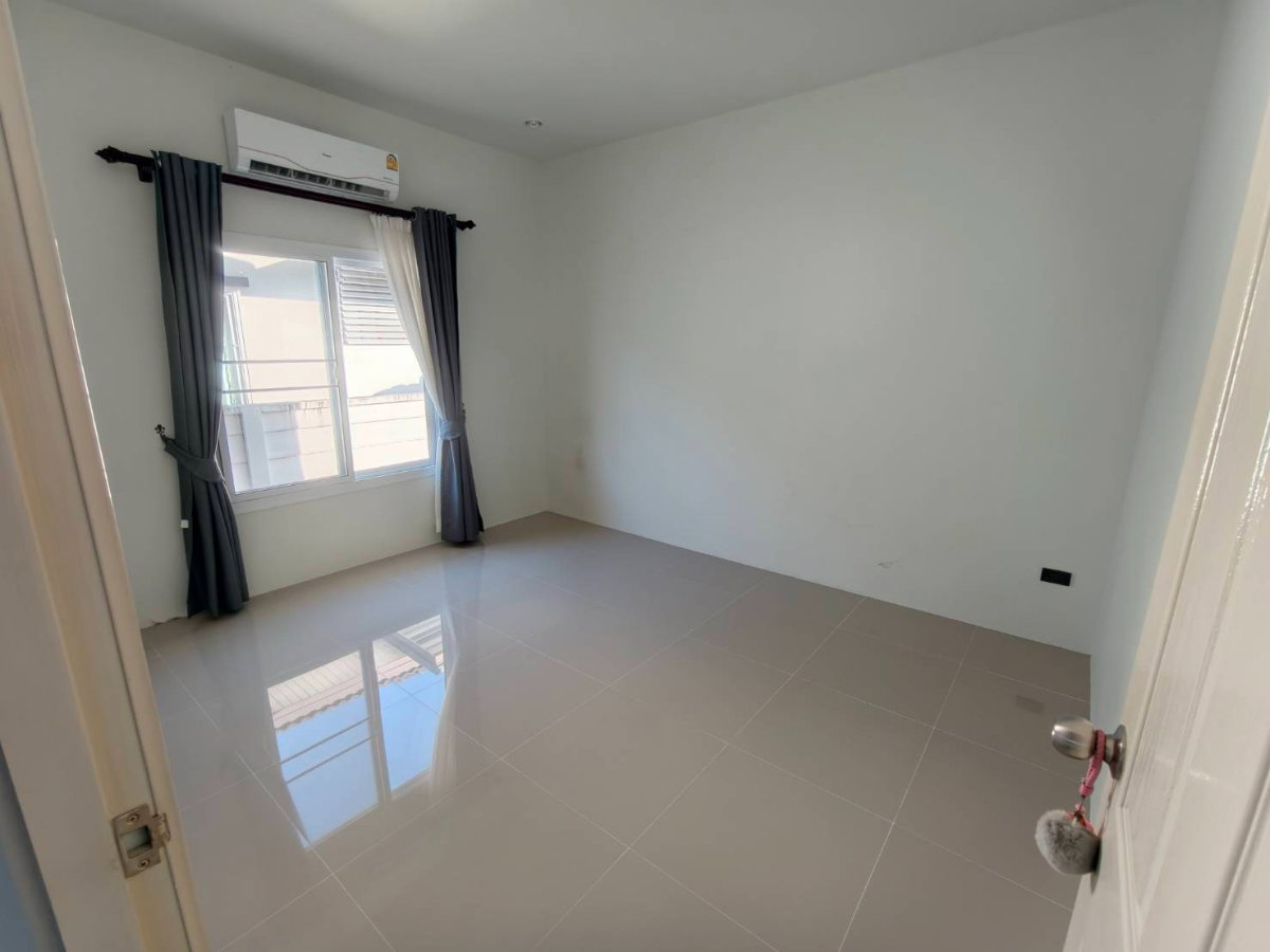 รูป ขายบ้านเดียวชั่น​เดียว​โครงการ​ The First 4 บายพาสจอหอ  เนื้อที่ 70  ตารางวา  - รูปที่ 5/9