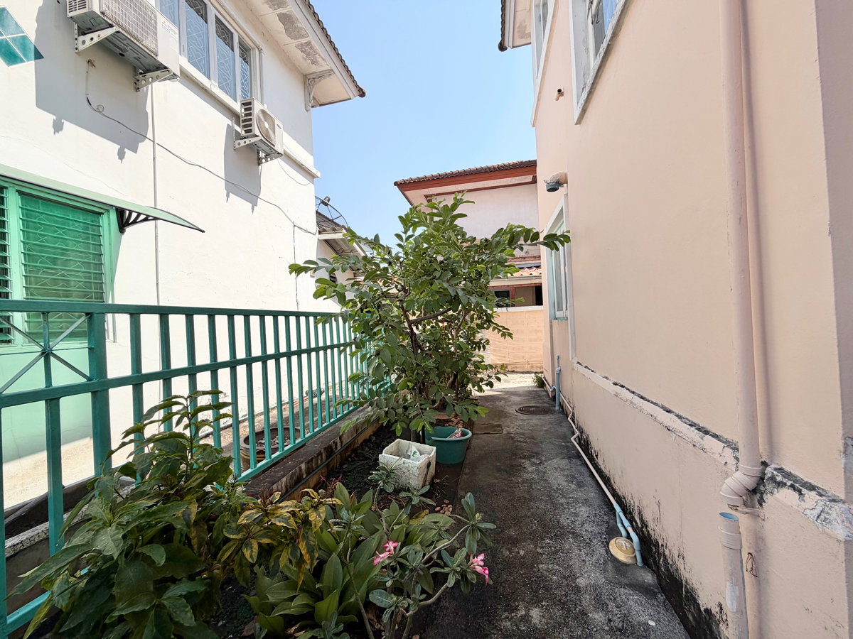 รูป ขายบ้านเดี่ยวหลังริม ชัยพฤกษ์ ซอยวัดลาดปลาดุก ติดสวน โซนส่วนตัว 54 ตร.ว .ใกล้ Central Westgate - รูปที่ 11/35