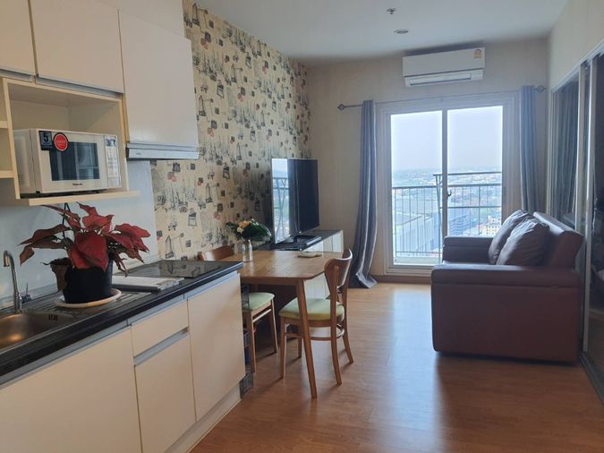 ให้เช่า ห้องมุมตกแต่งสวย พร้อมเข้าอยู่ คอนโด The Parkland Phetkasem ติดรถไฟฟ้า MRT หลักสอง