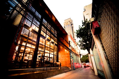 เช่าพื้นที่ขายของ BTS ช่องนนทรี : WS7038 🏪 ให้เช่าพื้นที่ร้านค้า ทำเลทอง นราธิวาสฯ ซอย 4 🔥ใกล้ BTS ช่องนนทรี  เพียง  90,000 บาท/เดือน