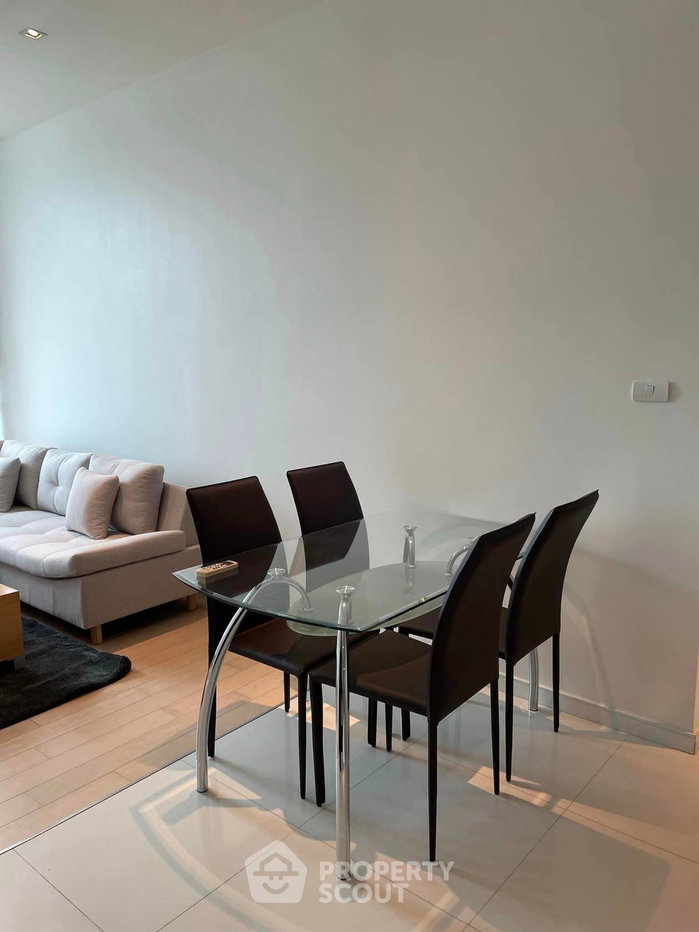 รูป คอนโด 2-ห้องนอน ที่ เอท ทองหล่อ เรสซิเดนส์ซ คอนโดมิเนียม ใกล้ BTS ทองหล่อ (ID 1379324) - รูปที่ 2/11