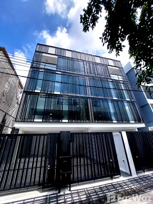 Houses for sale Bangkok : 4 Bedroom House for sale in Phra Khanong Nuea, Bangkok  6169845