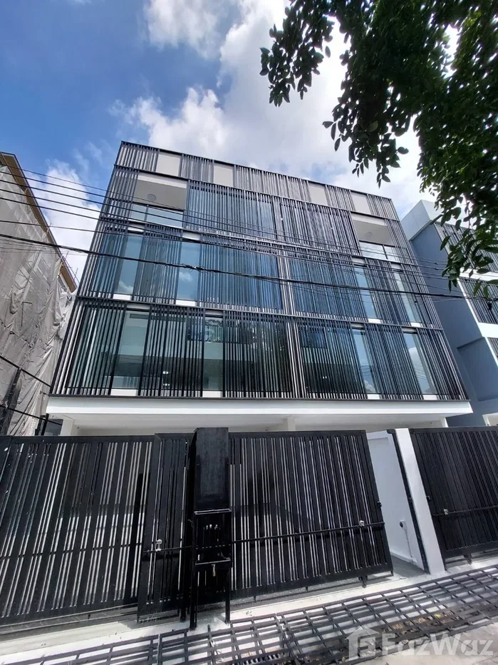 รูป ขาย บ้านเดี่ยว 4 ห้องนอน ใน พระโขนงเหนือ, กรุงเทพมหานคร 6169845 - รูปที่ 1/16