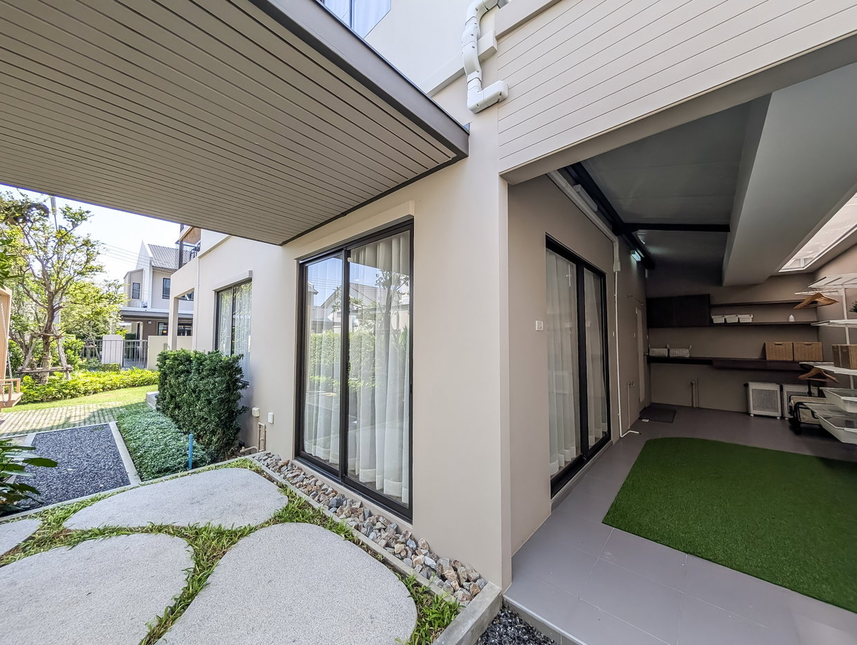 รูป Smart Home Semi Detached House for Sale East Pattaya - รูปที่ 18/19