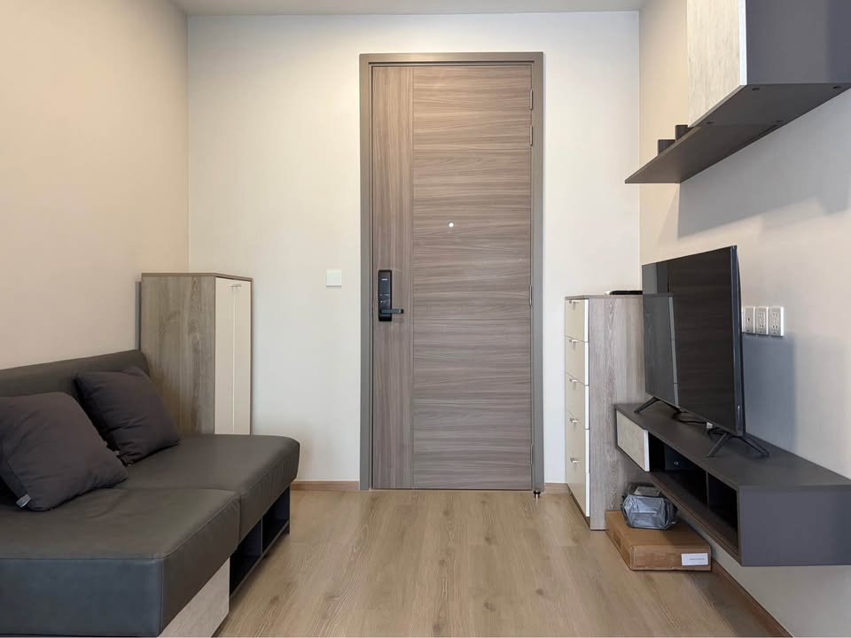 picture Line ID: Smile-easy For rent The Privacy Taopoon Interchange - 1/8