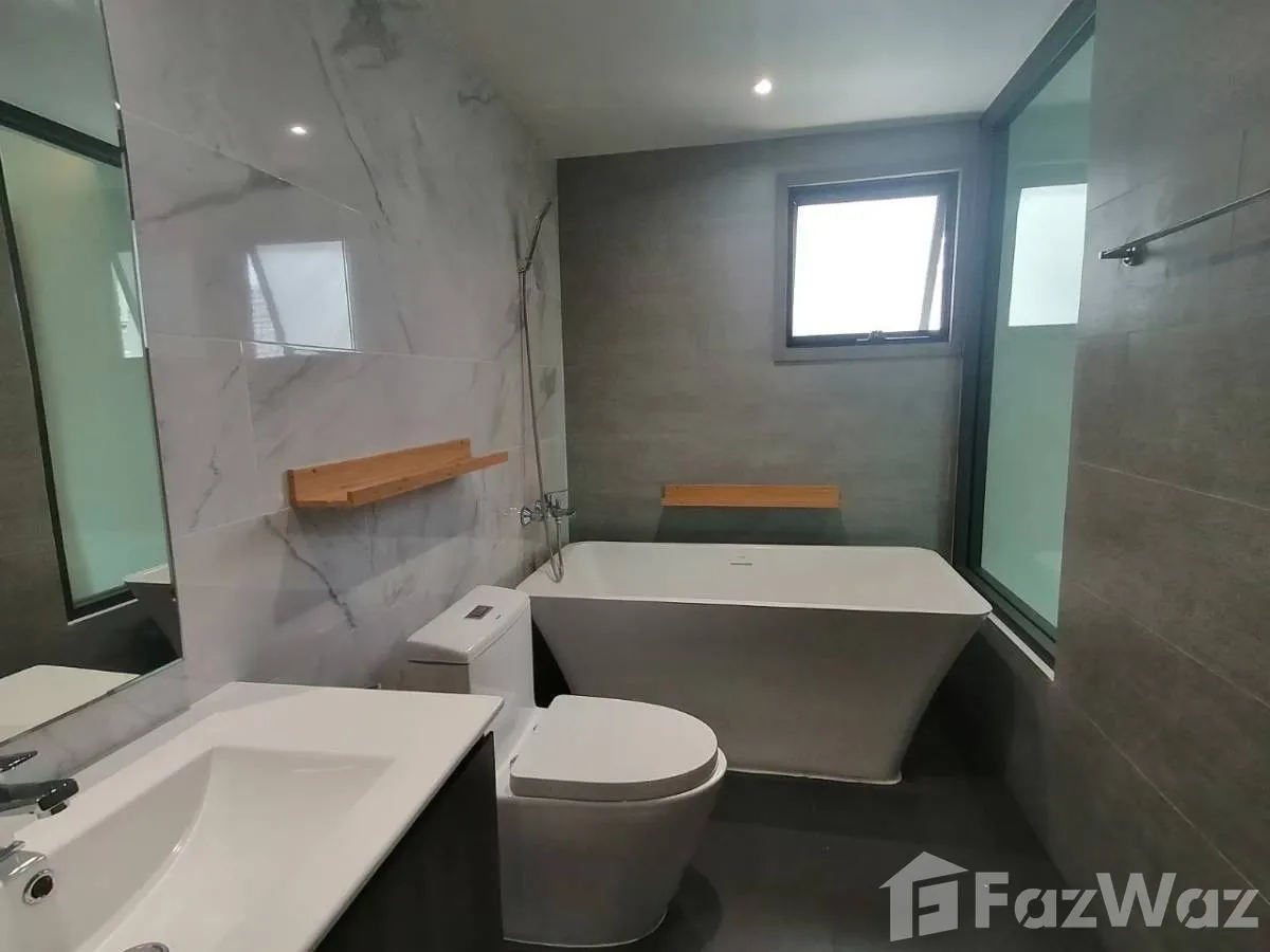 รูป คอนโดให้เช่า 3 ห้องนอน ในโครงการ ลิลลี่ เฮ้าส์ 1805722 - รูปที่ 10/15