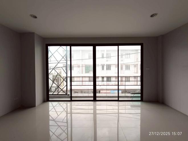 รูป อาคารพาณิชย์ 42.3 ตร.วา ธาราดี บิซทาวน์ ปากเกร็ด นนทบุรี 15.3M - รูปที่ 11/62