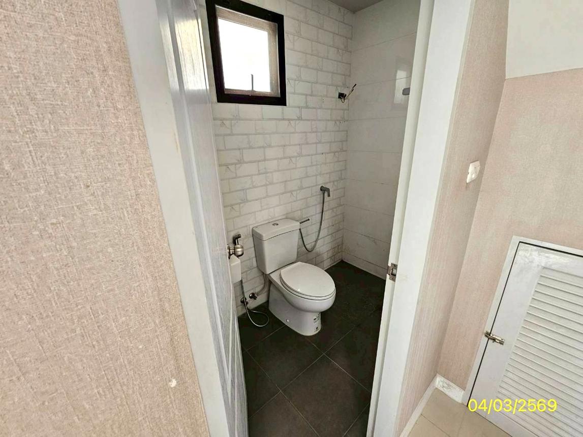 รูป ทาวน์เฮ้าส์ 17.2 ตร.วา เดอะ ทรอป เออเบิร์น มอเตอร์เวย์-ลาดกระบัง เขตลาดกระบัง กรุงเทพมหานคร 2.4M - รูปที่ 17/30