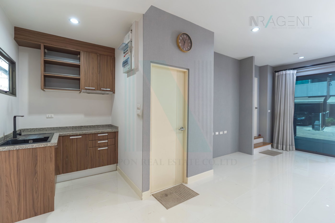 รูป 📌 ให้เช่าทาวน์เฮาส์ 3 ชั้น บ้านกลางเมือง ดิ อิดิชั่น พระราม 9 - กรุงเทพกรีฑา 3 ห้องนอน 3 ห้องน้ำ - รูปที่ 3/8