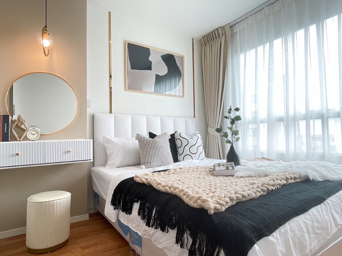 รูป งบเพียงล้านต้น แต่ได้คอนโดห้องใหญ่ ตกแต่งสวยพร้อมอยู่ - รูปที่ 1/20