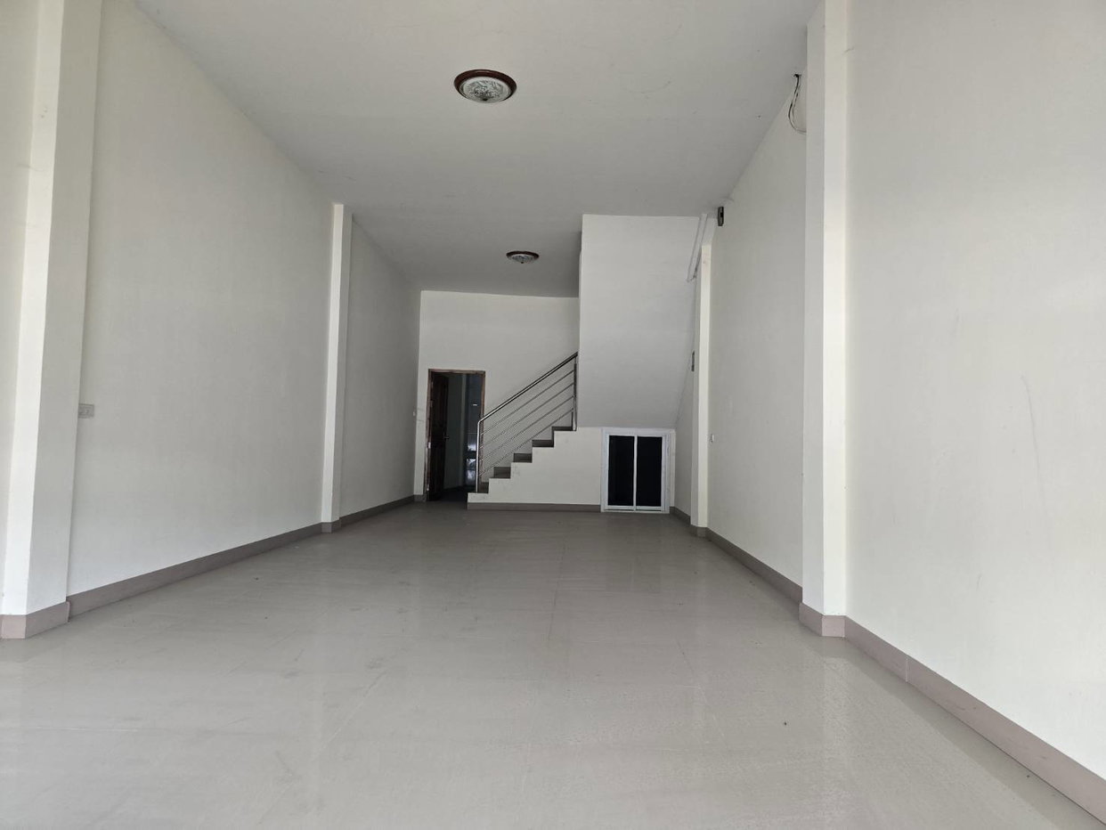 รูป อาคารพาณิชย์ 22.5 ตร.วา อาคารพาณิชย์ติดซอยพร้อมมิตร อำเภอเมืองขอนแก่น ขอนแก่น 1.9M - รูปที่ 2/8