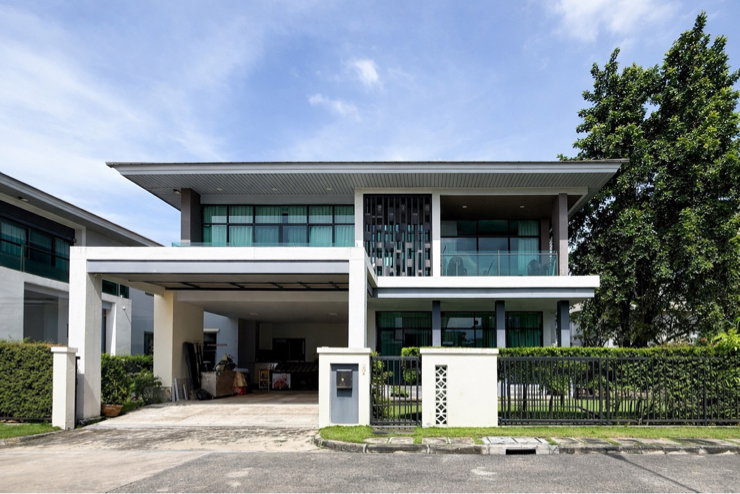 Houses for sale : Setthasiri Pattanakarn(99 sqw.) 14.5 m.