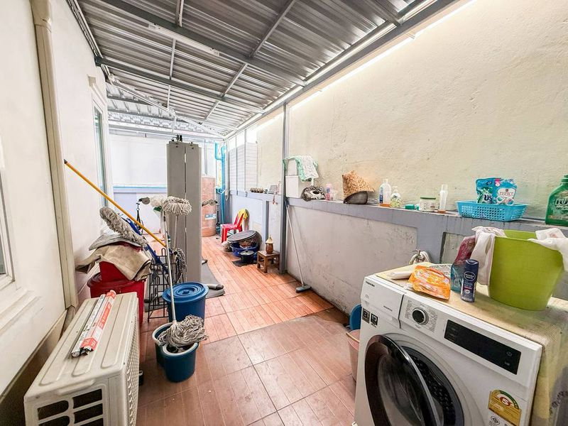 รูป ขายบ้านเดี่ยว 2 ชั้น หมู่บ้านศรีนครินทร์ ศรีราชา บ้านสวย ราคาดี - รูปที่ 10/19