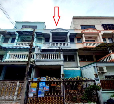 Townhouses for sale Zeer Rangsit : TOWN HOUSE 32.4 Sq.w. Don Mueang Bangkok for 3M