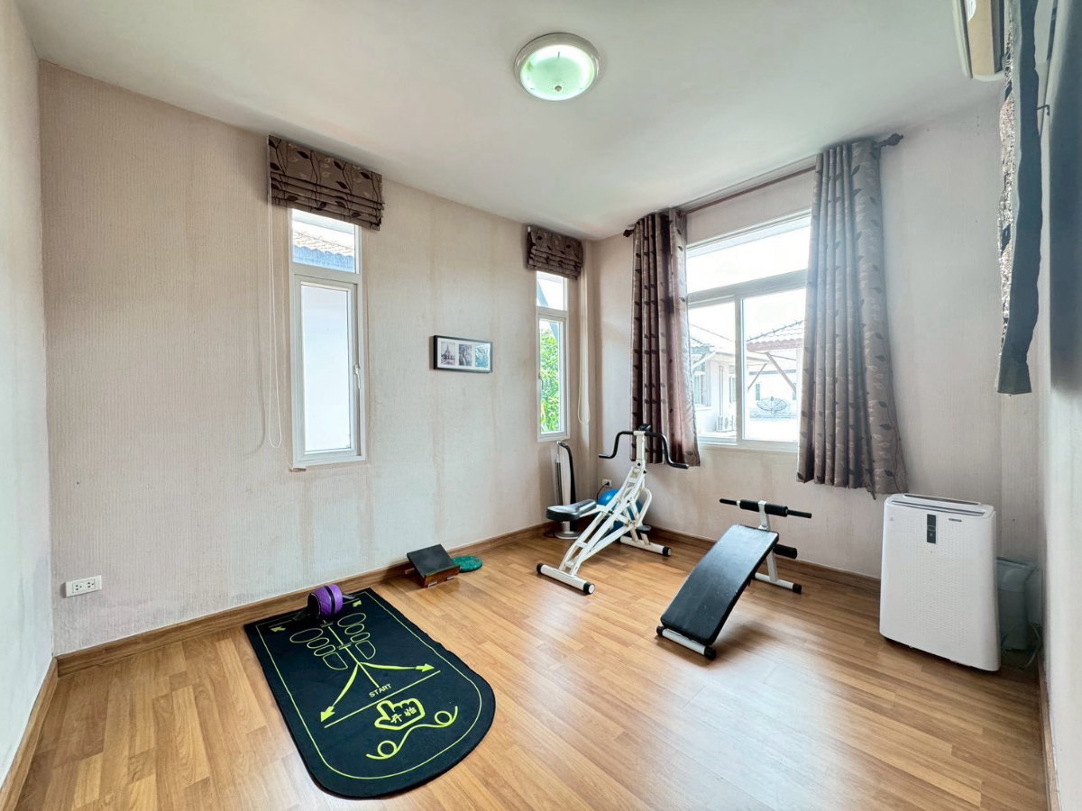 รูป บ้านเดี่ยว 2 ชั้น สไตล์โมเดิร์น พร้อมอยู่ โครงการคันทรีโฮม เลคแอนด์พาร์ค ชากค้อ - หนองขาม 67.5 ตร.ว 3 ห้องนอน3 ห้องน้ำ - รูปที่ 4/9