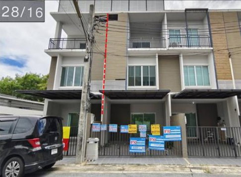 TOWN HOUSE 20 Sq.w. Bang Khen Bangkok for 3.5M