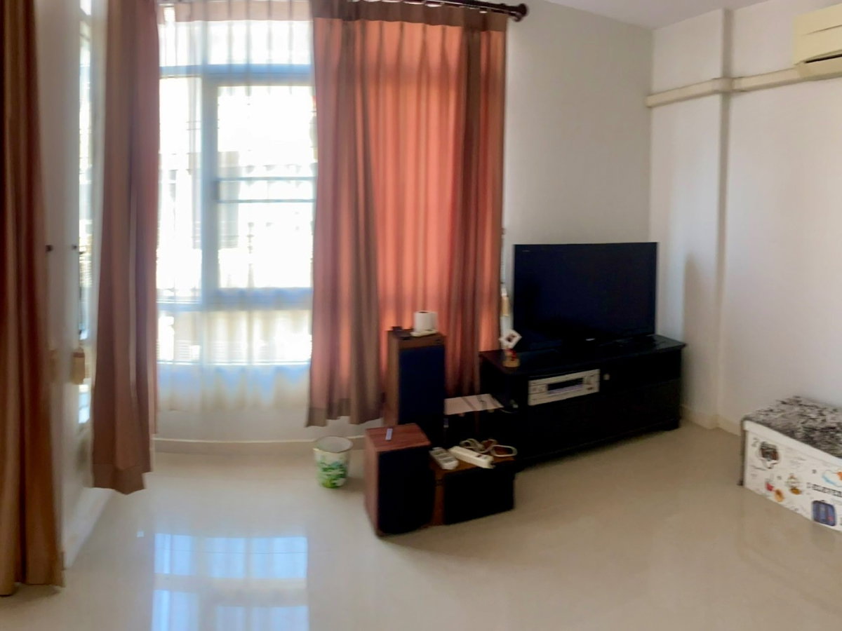 รูป ขายทาวน์เฮาส์ 3 ชั้น รามอินทรา สุขาภิบาล 5 ซอย 5 บ้านพร้อมอยู่ ทำเลติดรถไฟฟ้าสายสีชมพู เดินทางสะดวก เข้าเมืองง่าย - รูปที่ 12/18