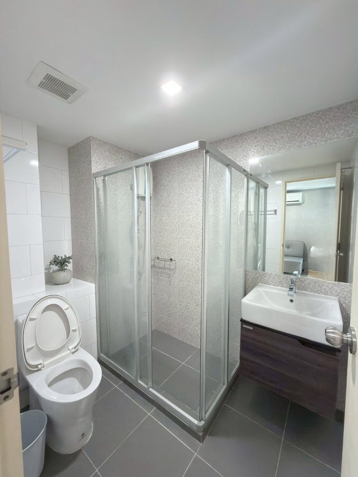 รูป ให้เช่าคอนโด ไนท์บริดจ์ สกายซิตี้ สะพานใหม่ ติดBTSสายหยุด ห้องมุม พร้อมเฟอร์นิเจอร์ และเครื่องใช้ไฟฟ้าครบครัน ขนาด 25 ตร.ม. 11,000/เดือน - รูปที่ 11/12