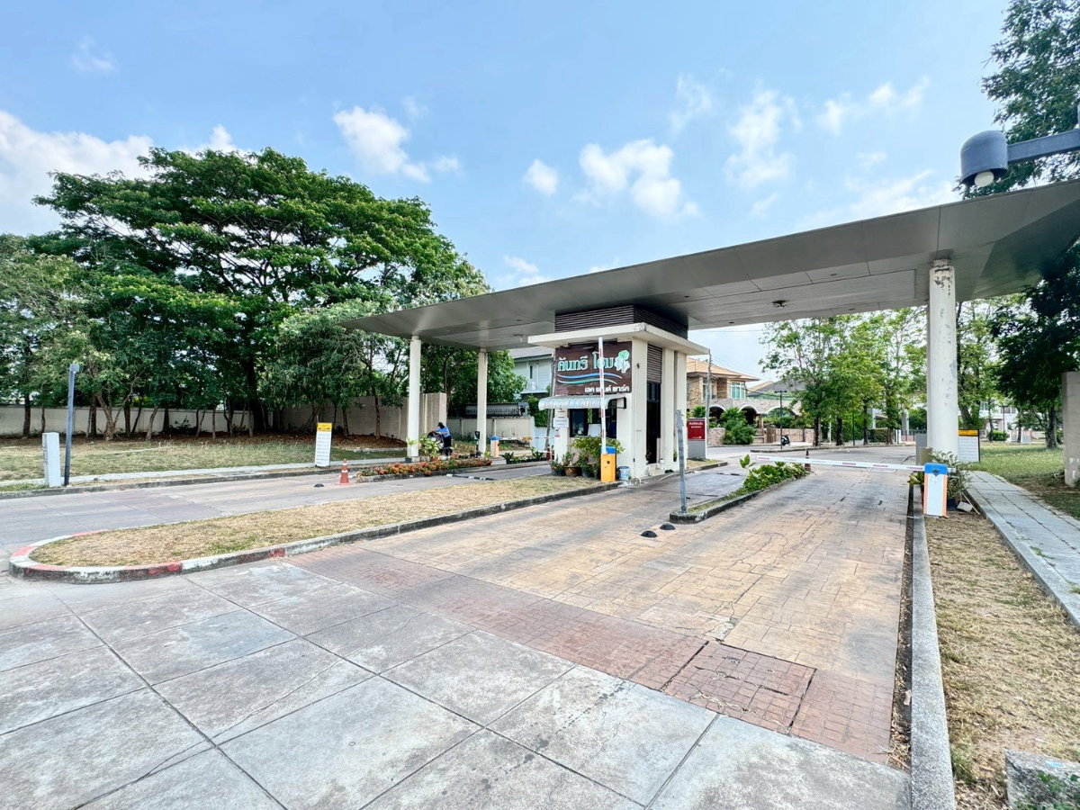 รูป บ้านเดี่ยว 2 ชั้น สไตล์โมเดิร์น พร้อมอยู่ โครงการคันทรีโฮม เลคแอนด์พาร์ค ชากค้อ - หนองขาม 67.5 ตร.ว 3 ห้องนอน3 ห้องน้ำ - รูปที่ 3/9