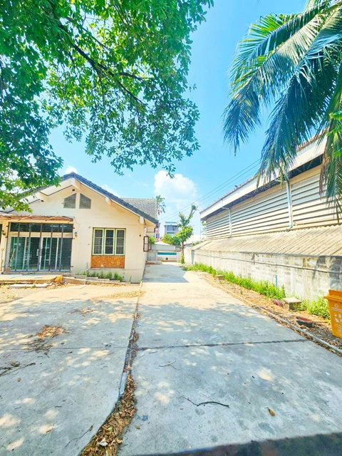 รูป พร้อมสระว่ายน้ำ Pool Villa บ้านเดี่ยวชั้นเดียว พร้อมที่ดิน 272ตร.วา.400 ตร.ม. พื้นที่ขนาดใหญ่ 3 โถงอเนกประสงค์ 3 นอน - รูปที่ 4/8