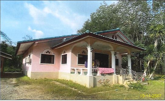 รูป ที่ดินพร้อมสิ่งปลูกสร้าง 556.7 ตร.วา นาลึก ซอย 1 ซอยนาลึก แยกจากถนนสายนาบุญ - ทุ่งใน อำเภอนบพิตำ นครศรีธรรมราช 861,000 - รูปที่ 4/5