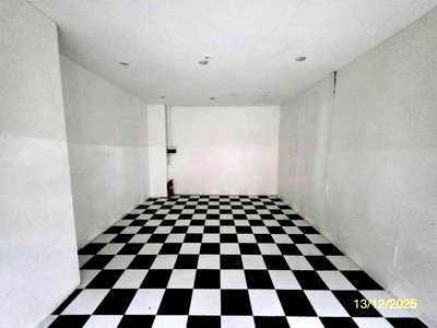 สำนักงาน กรุงเทพมหานคร : ห้องชุดสำนักงาน 25.5 ตร.วา ใบหยกทาวเวอร์ เขตพญาไท กรุงเทพมหานคร 5.6M