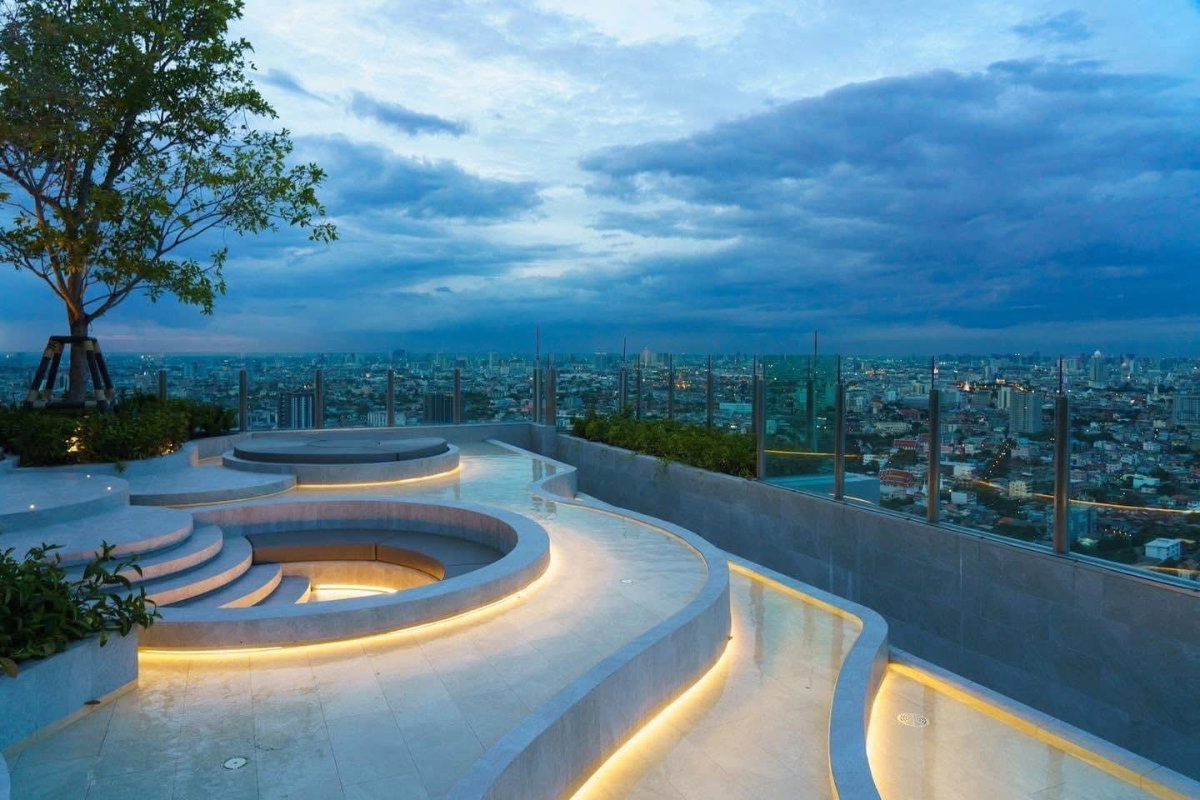 รูป 🏙 คอนโดใหม่ ใกล้รถไฟฟ้า เดินทางสะดวก เฟอร์ครบ - รูปที่ 13/14