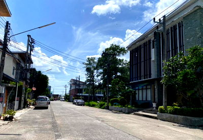 ที่ดิน ถนนเจ้าฟ้าตะวันตก ภูเก็ต : ที่ดินพร้อมสิ่งปลูกสร้าง 401.1 ตร.วา อำเภอเมืองภูเก็ต ภูเก็ต 41.2M