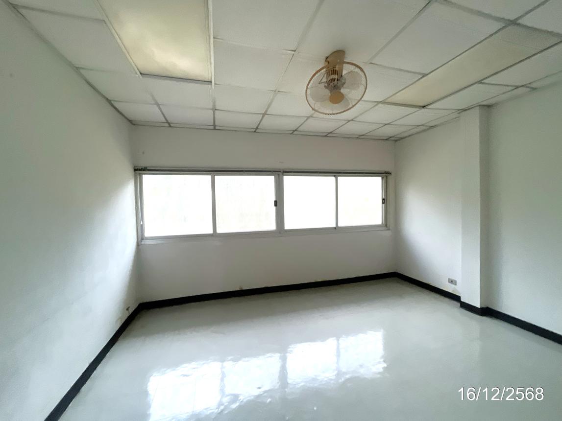 picture OFFICE 58 Sq.w. Chaiburi Surat Thani for 8.9M - 26/44