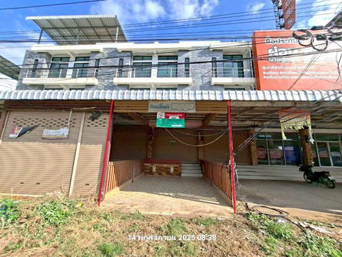 SHOP HOUSE 20 Sq.w. Tha Wung Lopburi for 2.7M