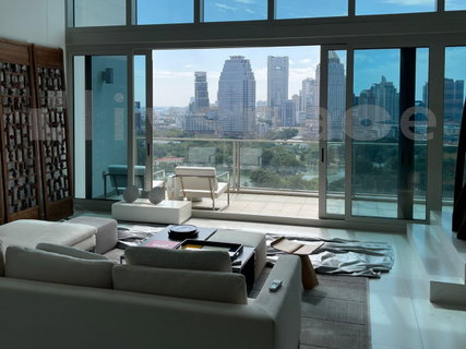 รูปภาพ ▚ LI109ツ ให้เช่า: 185 Rajadamri 4BR Duplex 360sqm. 350K ✨ วิวสวนลุมพินีแบบพาโนรามา ยูนิตหรูไซส์ใหญ่ ตกแต่งบางส่วน (Partly Furnished) 🏙️
