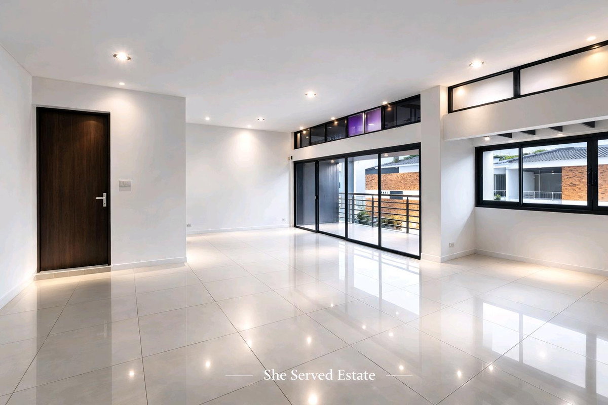 รูป P0644/ให้เช่าทาวน์โฮม 3 ชั้น สุขุมวิท 26 ใกล้ BTS พร้อมพงษ์ เหมาะทำโฮมออฟฟิศหรืออยู่อาศัย - รูปที่ 5/6