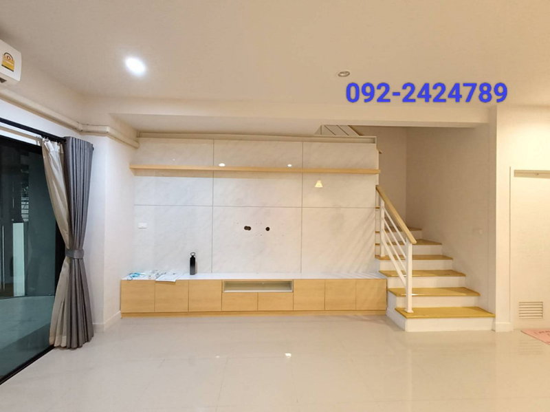 Townhouses for rent : 📢 Townhome for Rent – The Connect, Soi Phetkasem 48