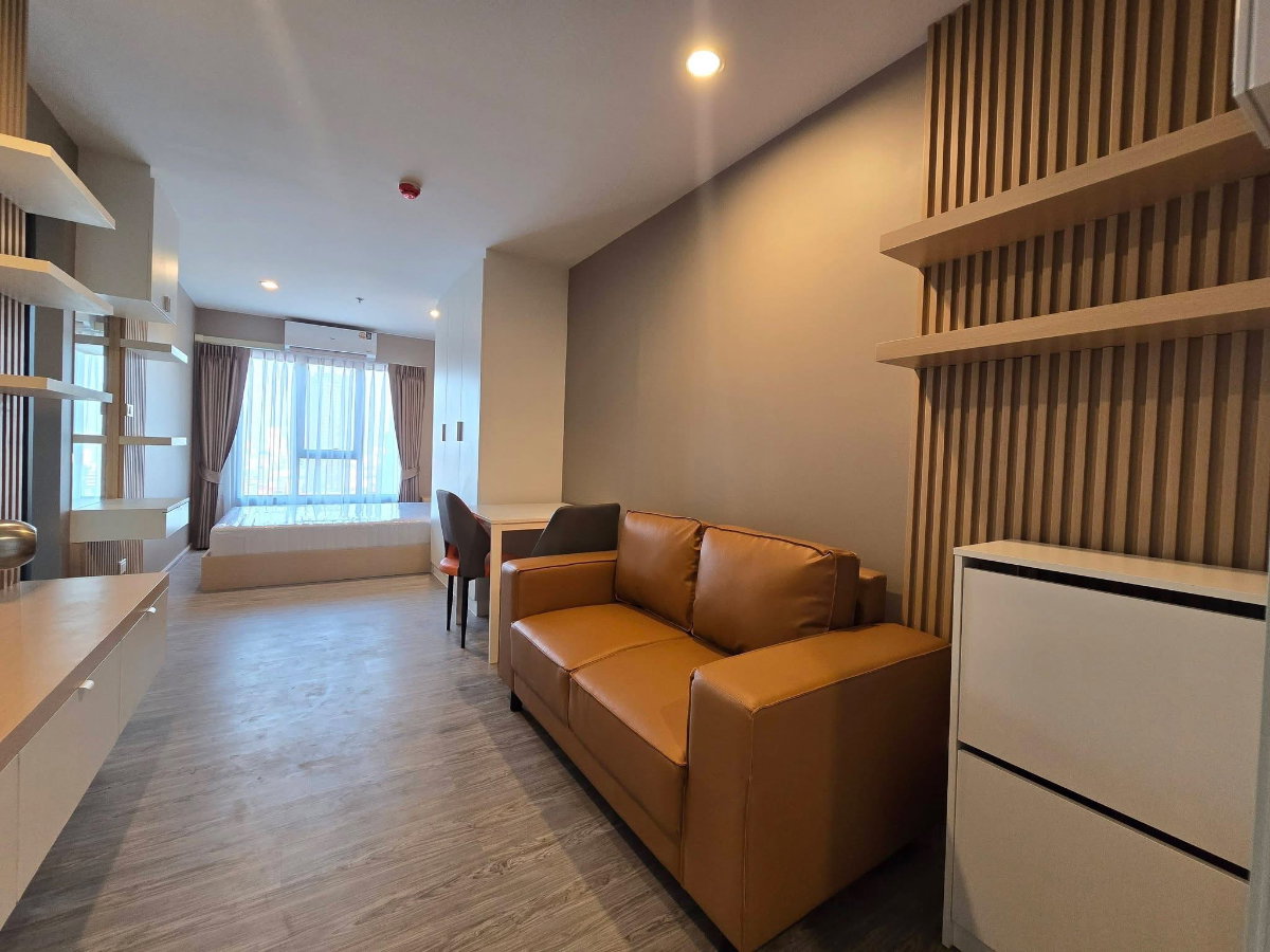 รูป 🌟Regent home wutthakat เฟอร์ครบของใหม่ทั้งหมด ทีวี 43 นิ้ว ตู้เย็น ไมโครเวฟ เครื่องซักผ้า 🌟 - รูปที่ 7/9